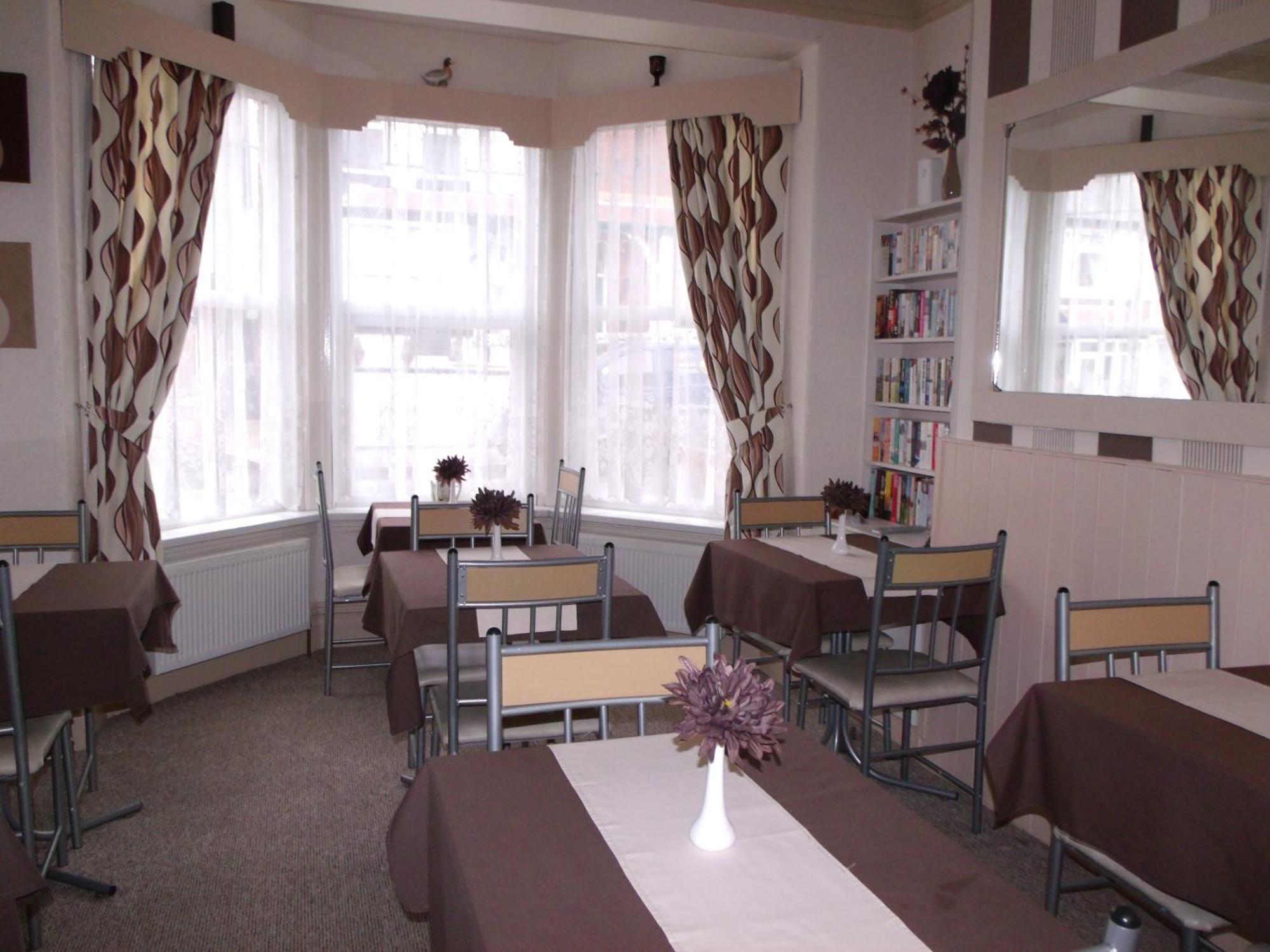 Jasmine Guest House Bridlington Bagian luar foto